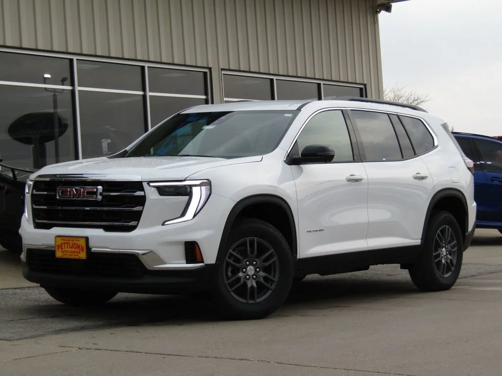 New 2026 Summit White GMC Elevation image 12