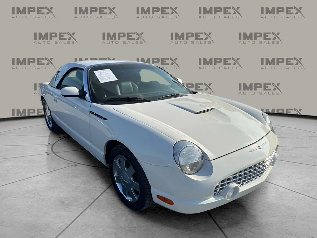 Used 2002 White Ford Base image 7