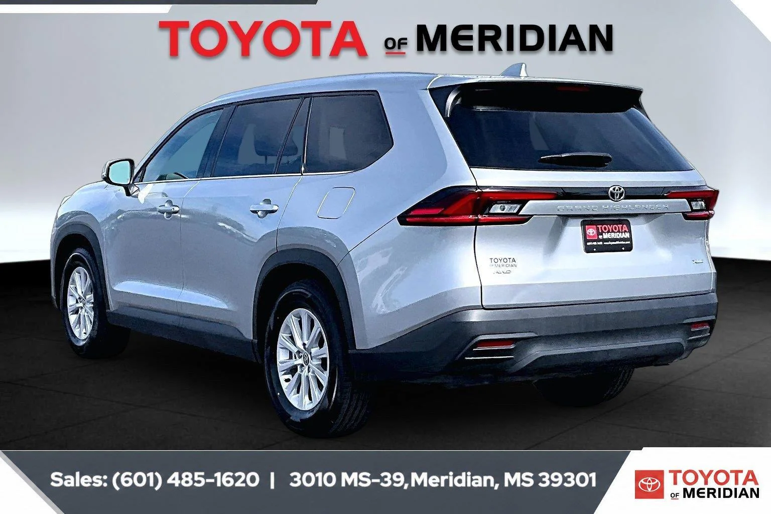 Used 2025 Celestial Silver Metallic Toyota XLE image 2