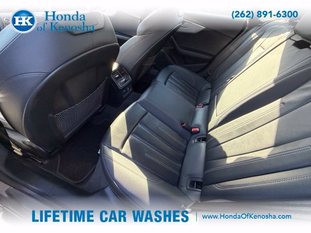 Used 2025  Audi 45 S line Premium image 12