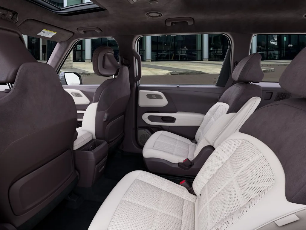 New 2027 Wolf Gray Kia SX-PRESTIGE image 18