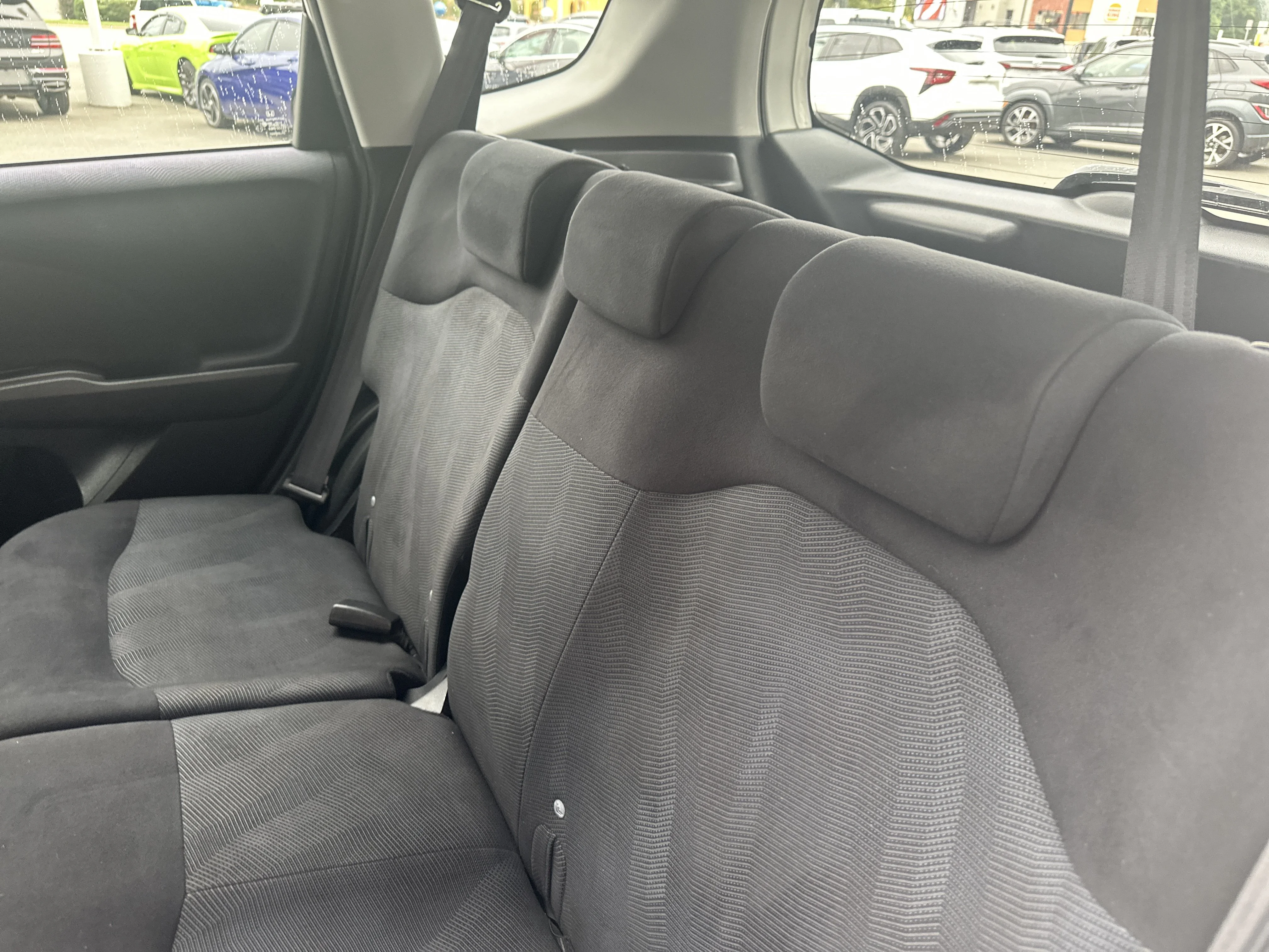 Used 2010 Taffeta White Honda Sport image 19