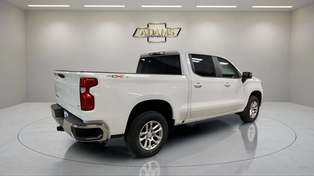 2026 Chevrolet Silverado 1500 LT - Photo 9