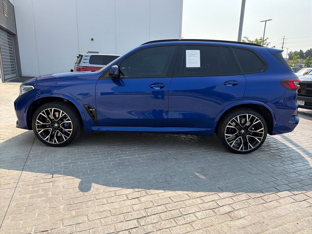 Used 2022 Blue BMW Base image 2