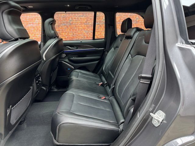 2024 Jeep Grand Cherokee Overland 4xe - Photo 23