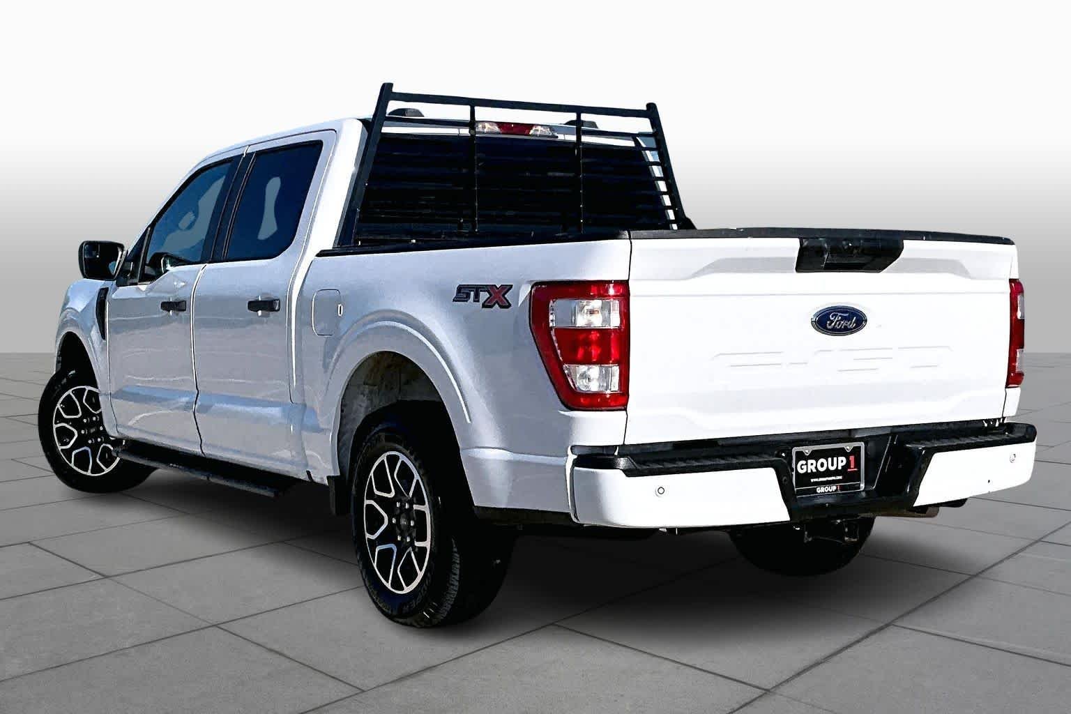 Used 2023 Oxford White Ford XL image 21