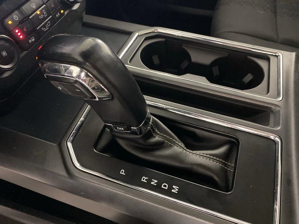 Used 2019 Black Metallic Ford XLT image 17
