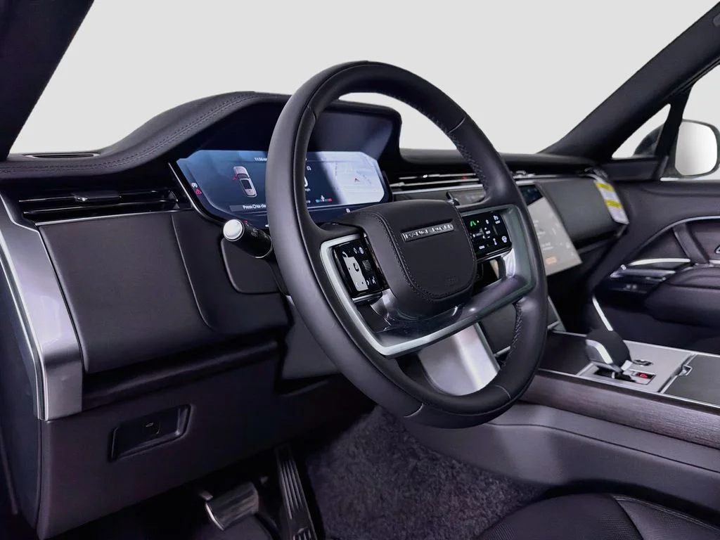 New 2026 Fuji White Land Rover SE 7 Seats image 9