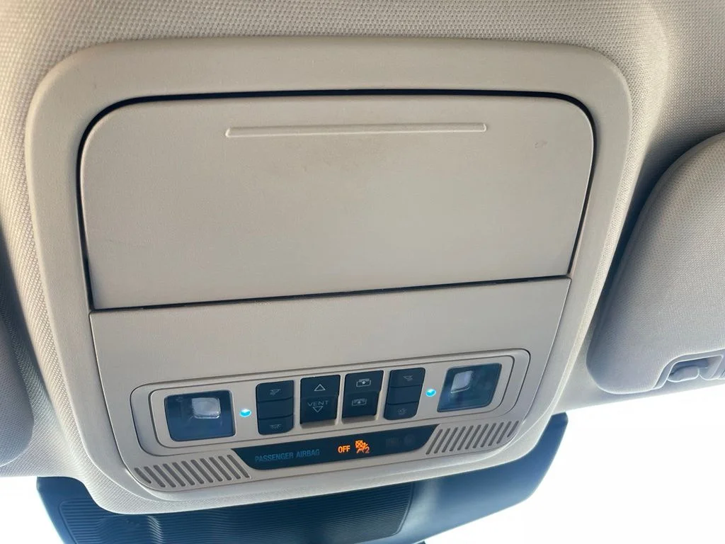 Used 2022 Blue Ford Limited image 21