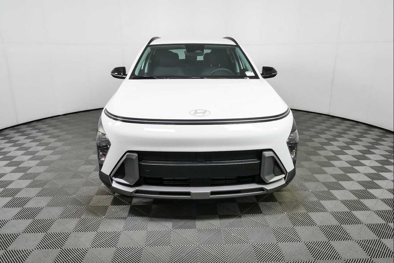New 2026 Atlas White Hyundai SEL Premium FWD image 23