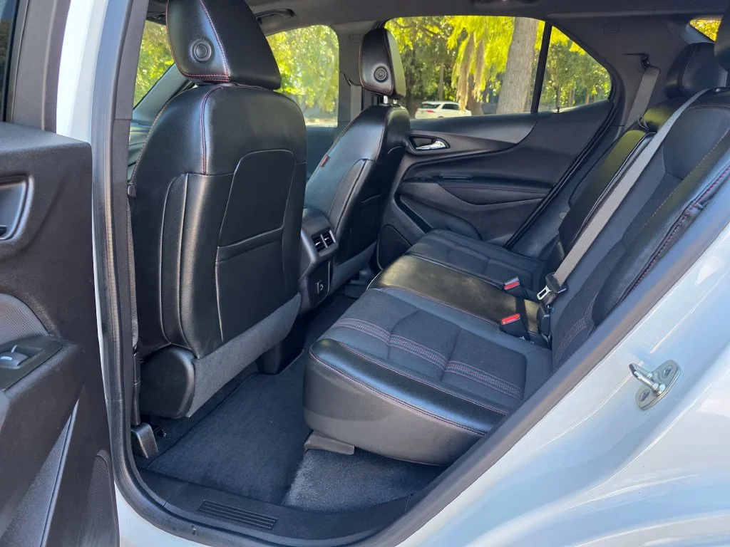 Used 2024 Summit White Chevrolet RS image 29