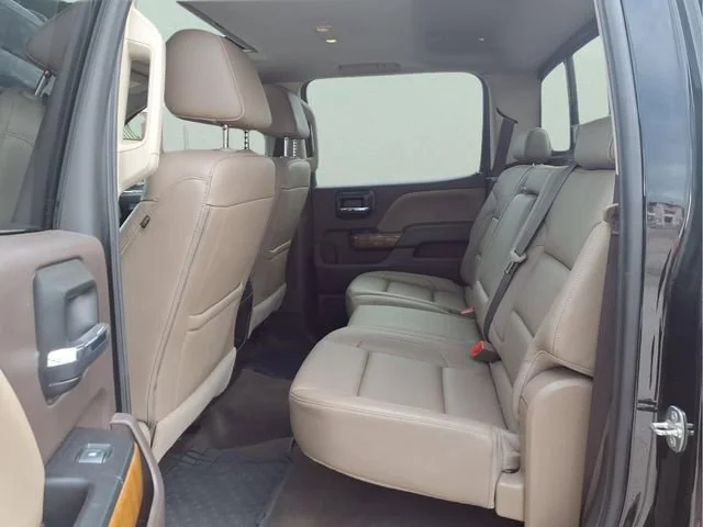 Used 2018 ONYX BLACK GMC SLT image 17
