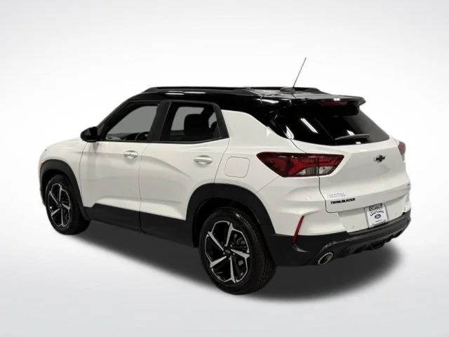 Used 2022 Beige Chevrolet RS image 8