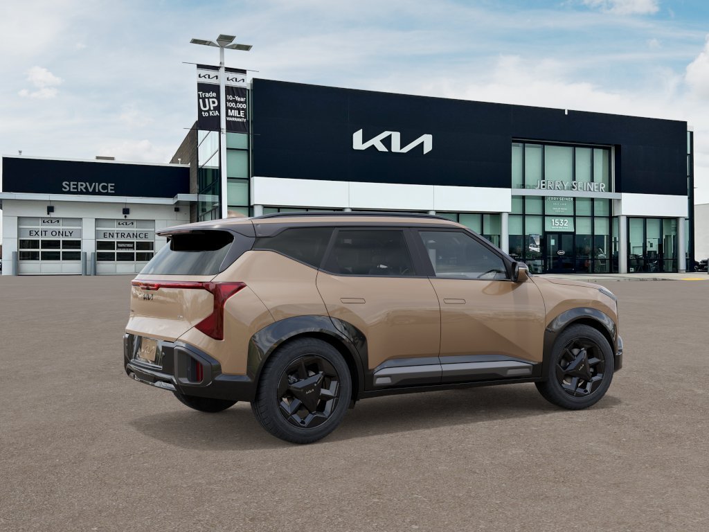 New 2027 Brown Kia X-Line S image 6