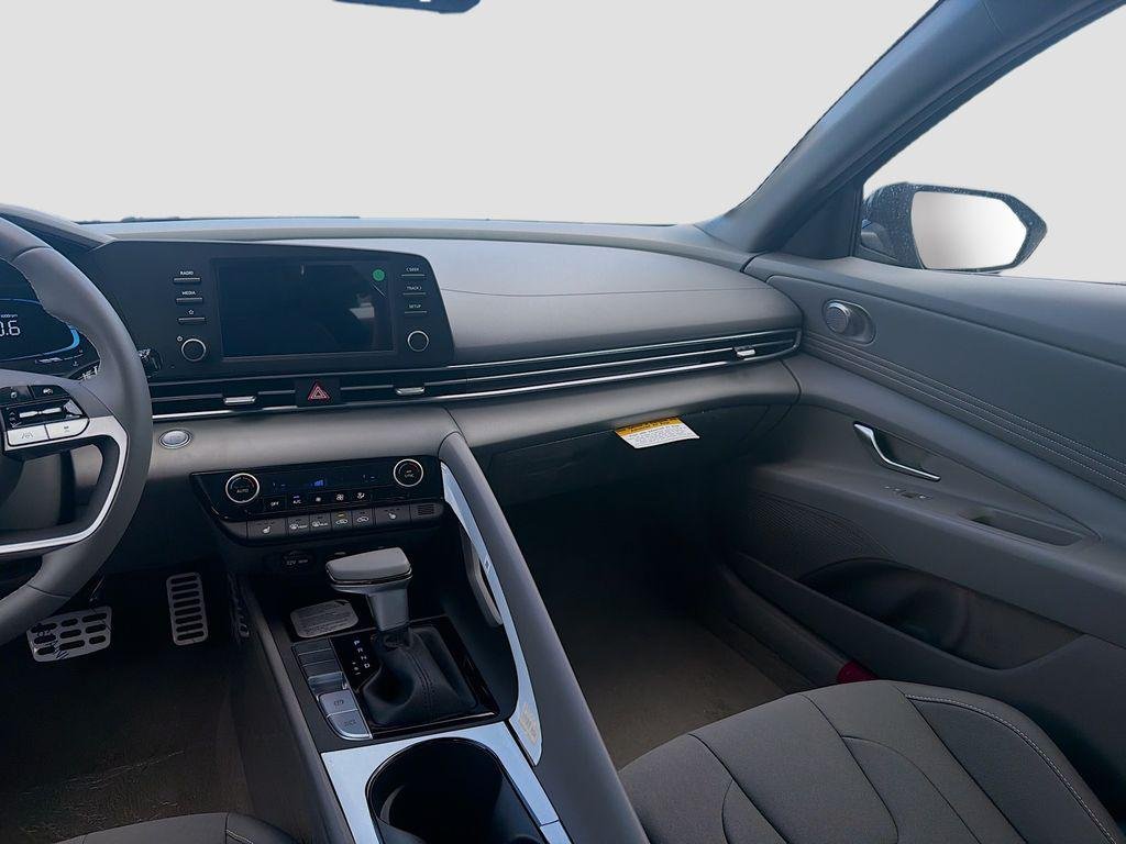 New 2026 Abyss Black Hyundai SEL Sport image 16