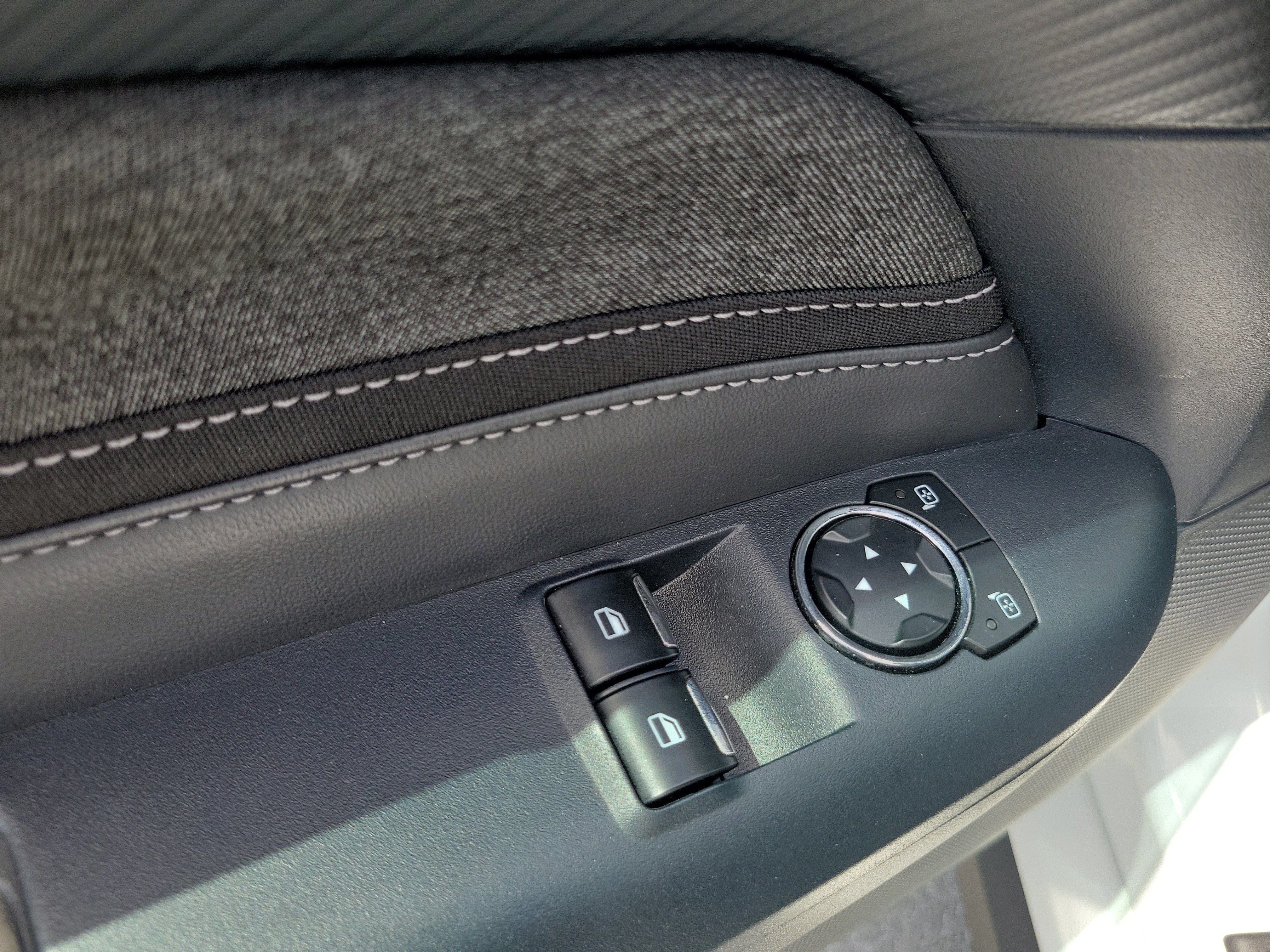 Used 2024 Oxford White Ford GT image 11