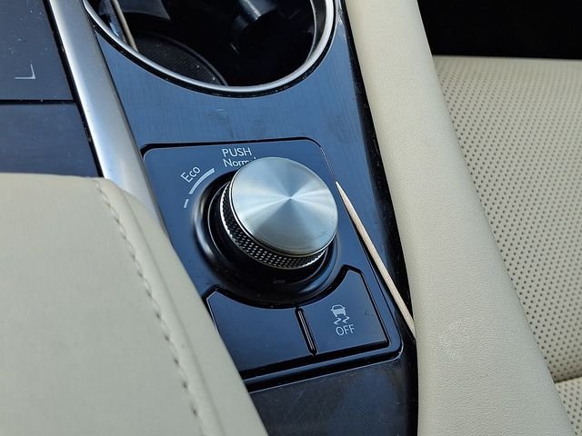 Used 2020 Beige Lexus 350 image 22