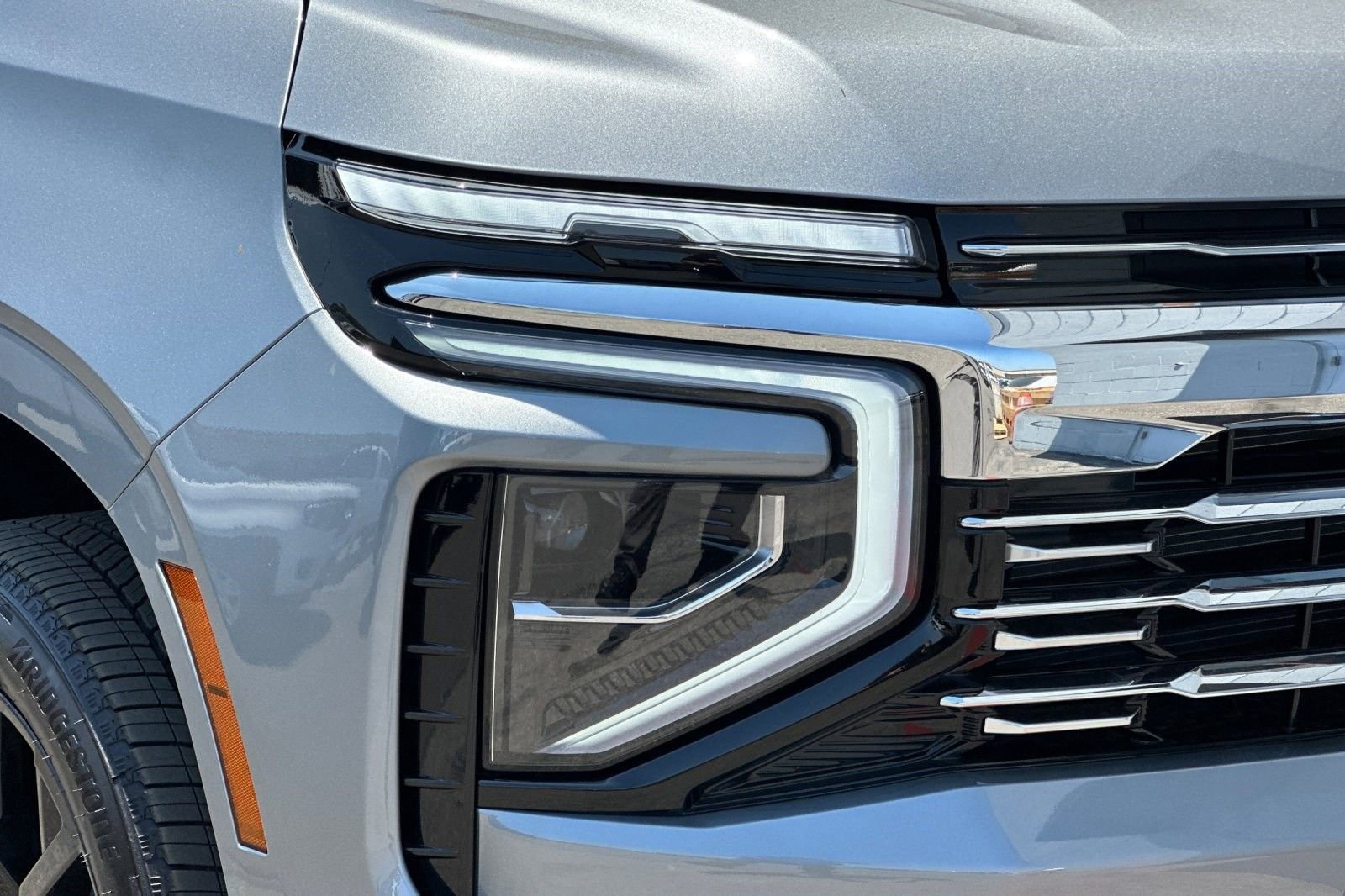 2025 Chevrolet Suburban Premier - Photo 33