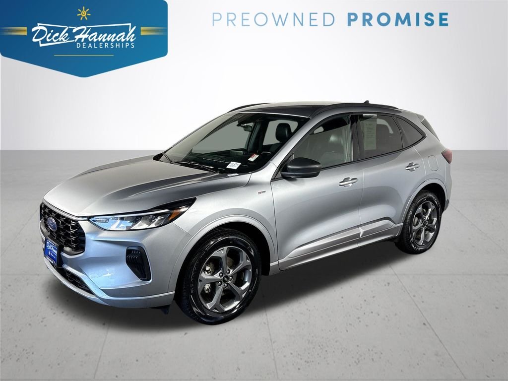 2023 Ford Escape ST-Line AWD's photo