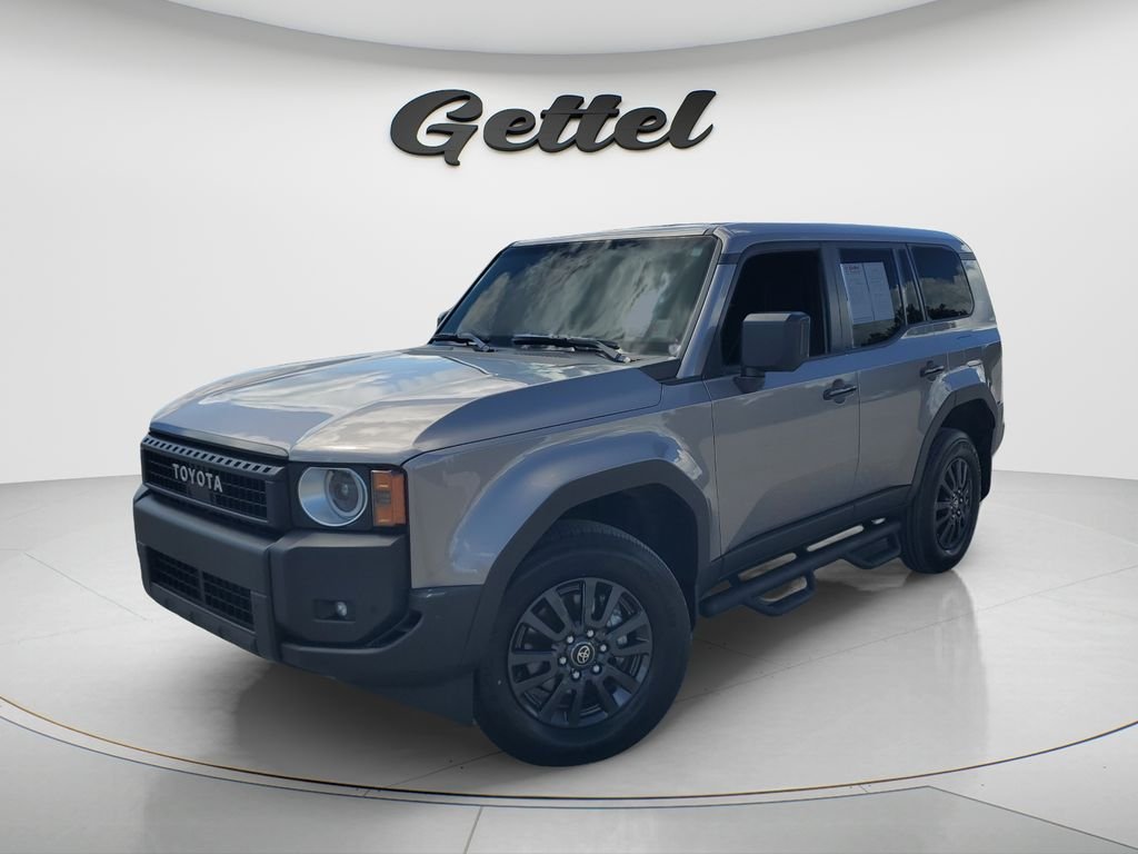 Certified Used 2025  Toyota 1958 image 1
