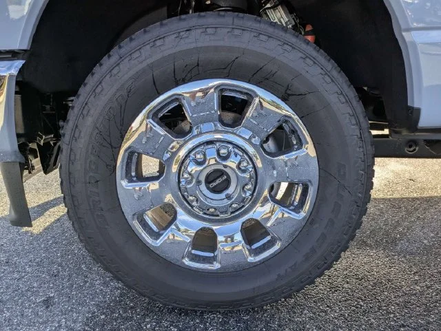 New 2026 Gray Ford King Ranch image 12