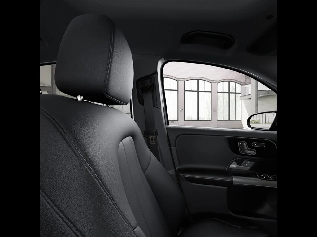 New 2026 Night Black Mercedes-Benz GLA 250 image 90