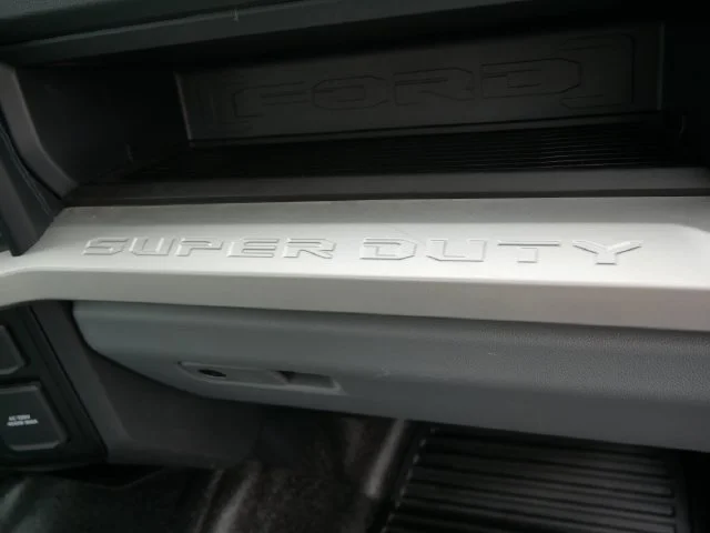 Used 2023 White Ford XL image 15