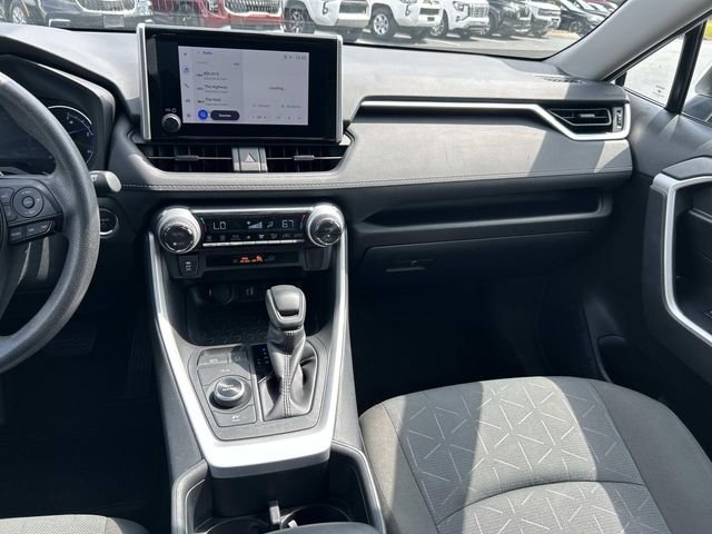 Used 2025 White Toyota XLE image 17