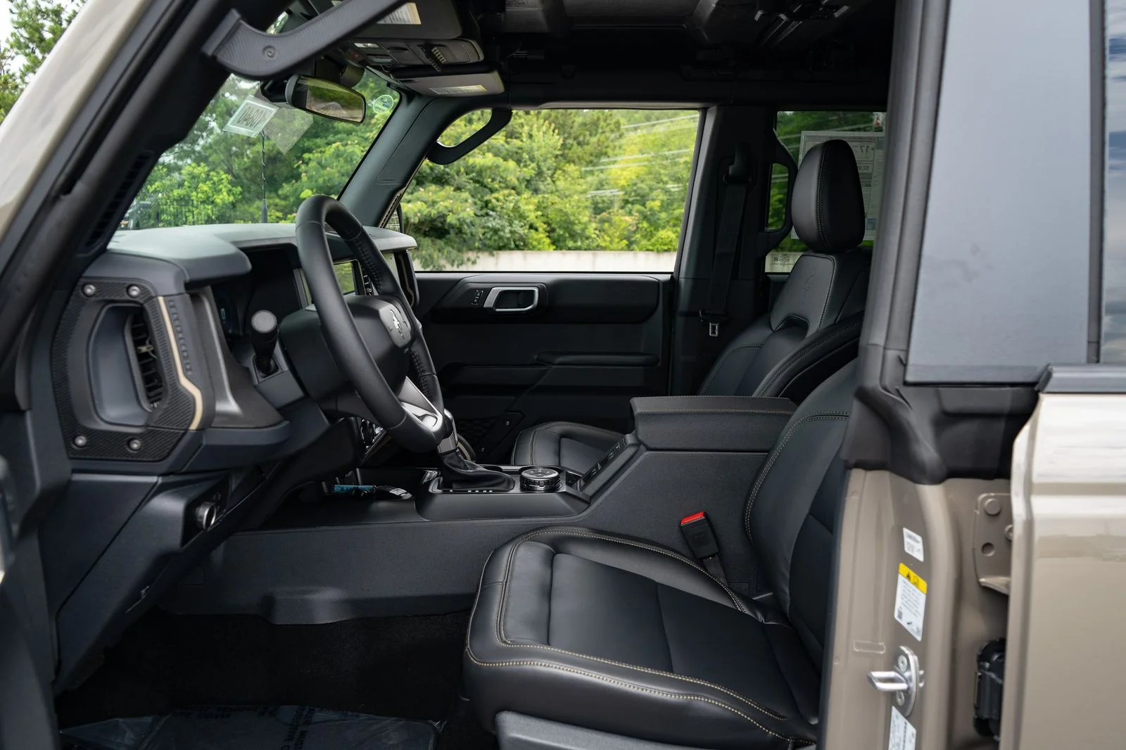 New 2026 Marsh Gray Ford Badlands® image 25