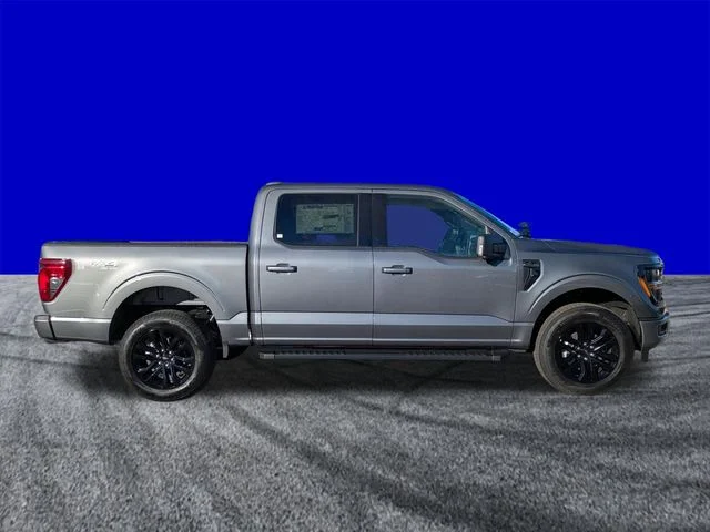 New 2026 Carbonized Gray Metallic Ford XLT image 3