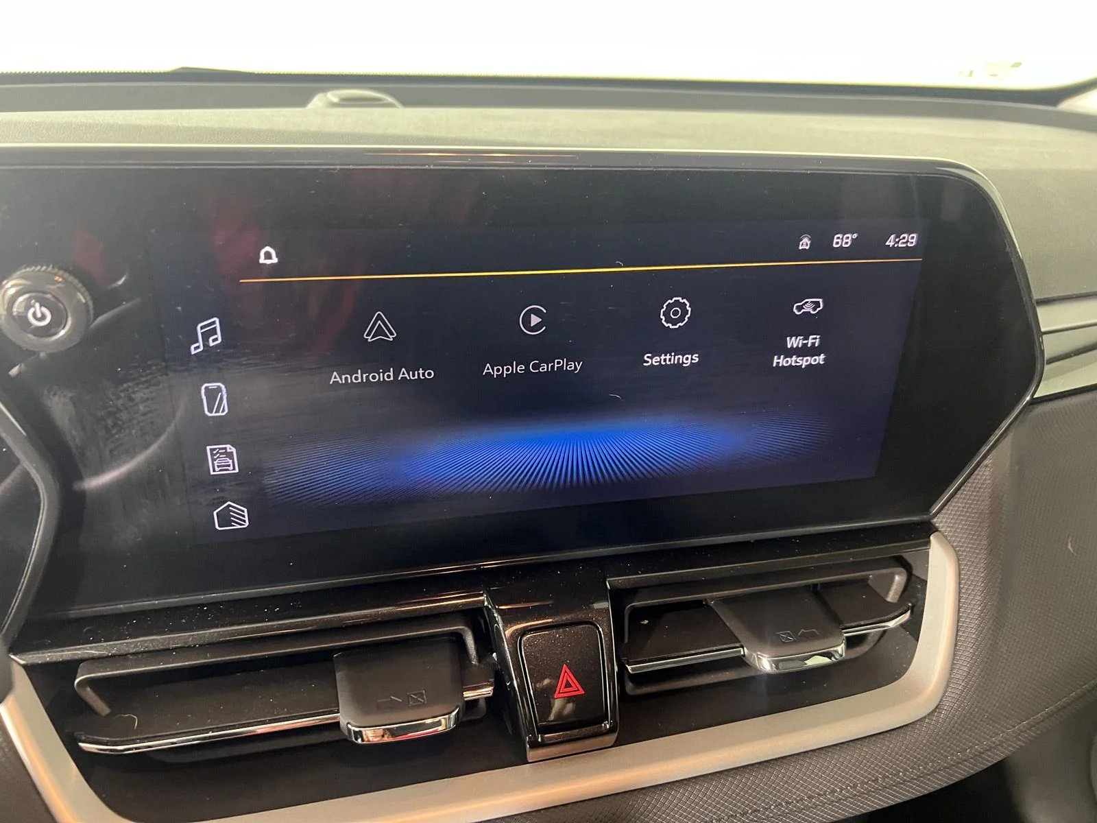 Used 2024 Fountain Blue Chevrolet LT image 19