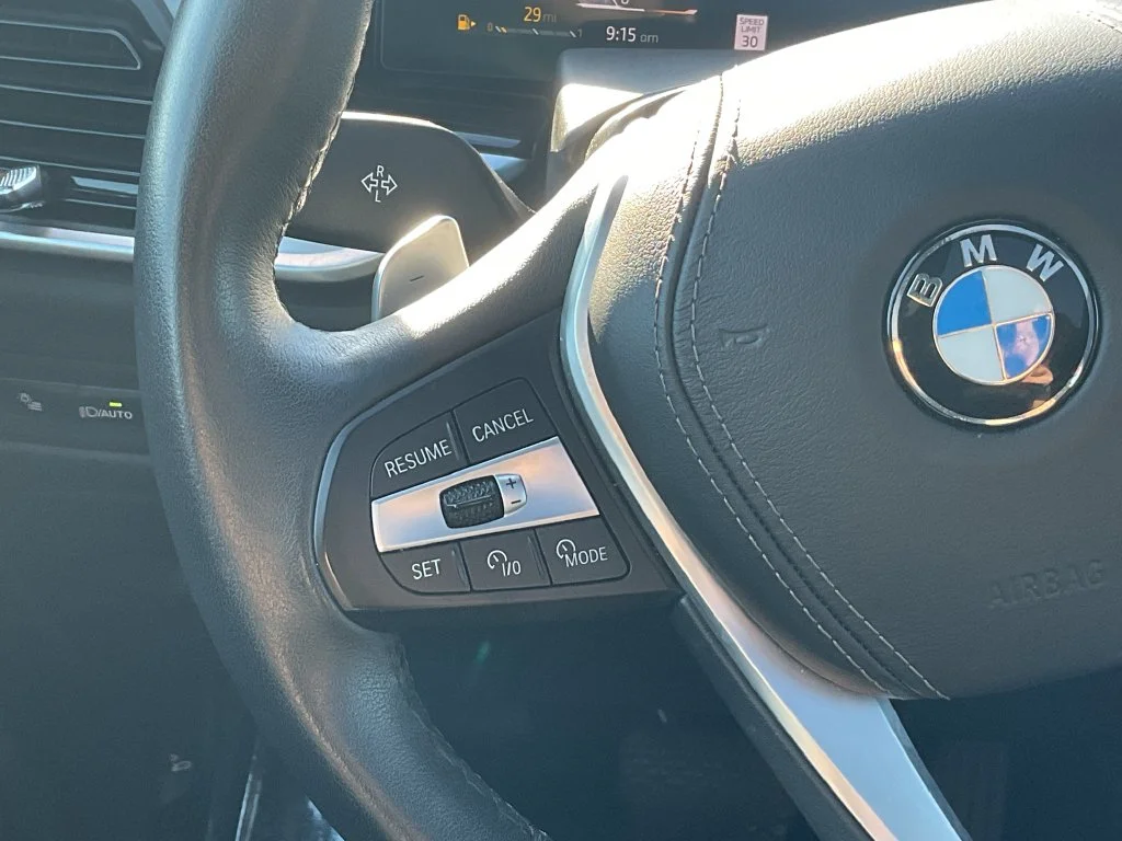 Used 2026 White BMW sDrive40i image 22
