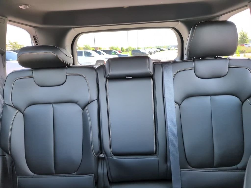 New 2026 White Jeep  image 24