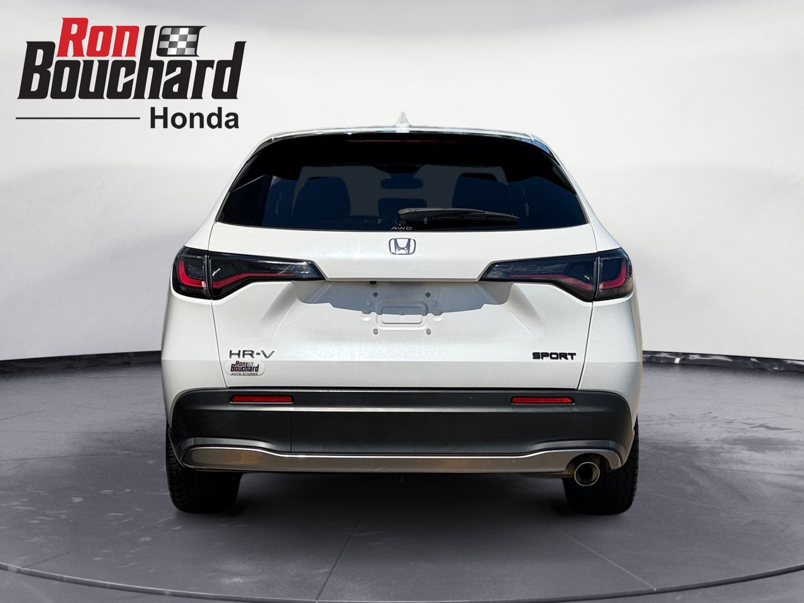 Used 2024 White Honda Sport image 3