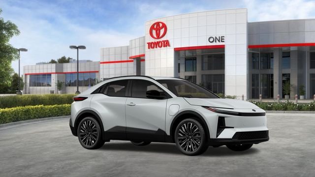 New 2026 Wind Chill Pearl <sup>1</sup> Toyota  XSE image 17