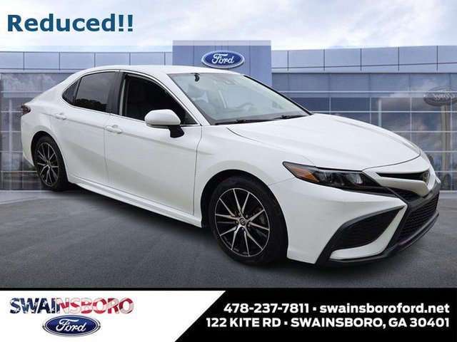 2023 Toyota Camry SE