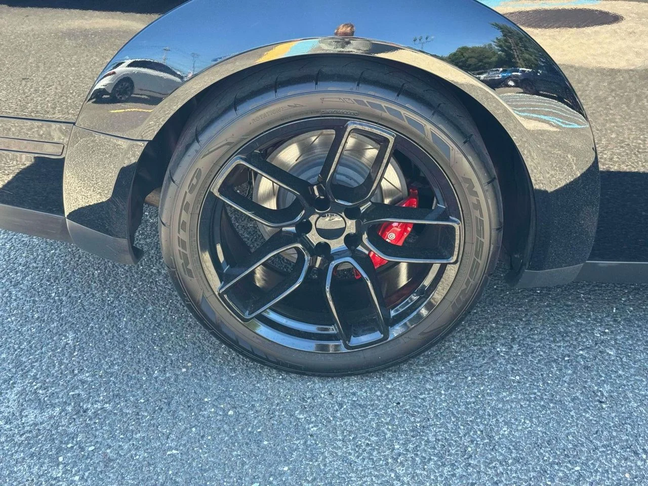 Used 2016 Pitch Black Clearcoat Dodge SRT Hellcat image 10