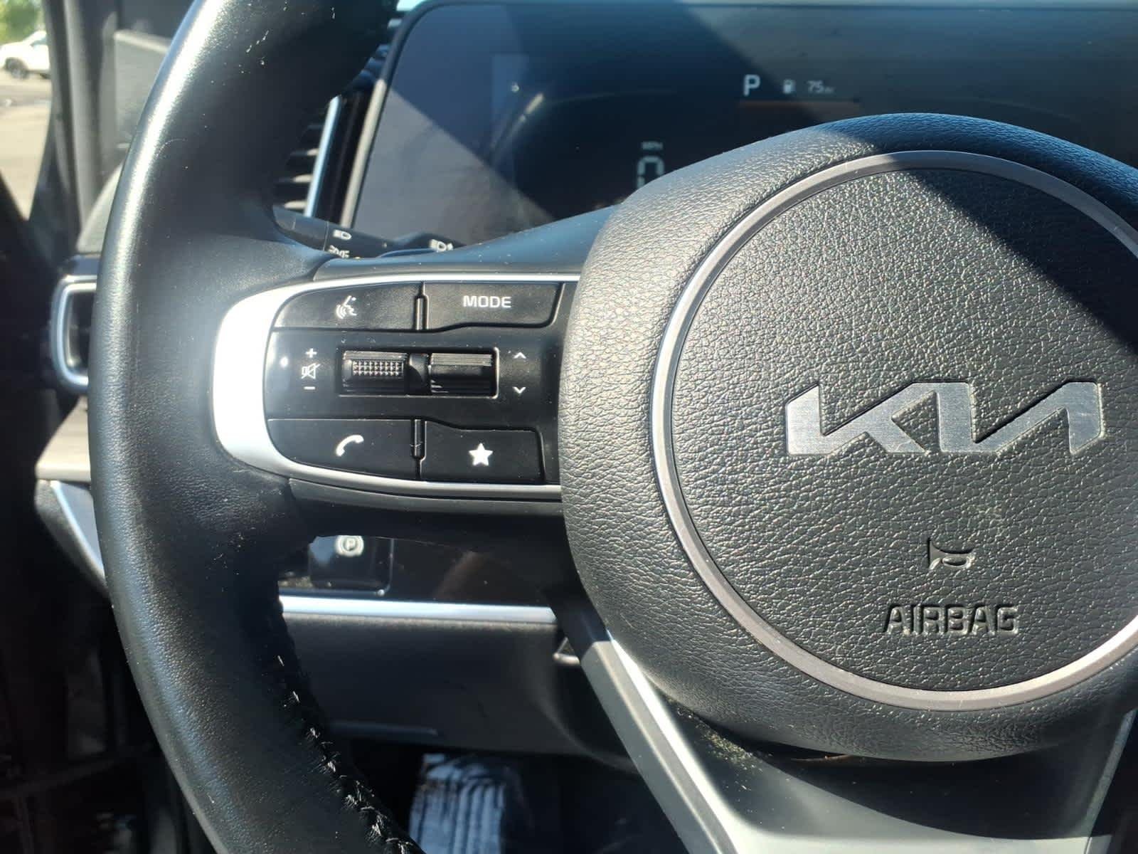 Used 2023 Vesta Blue Kia X-Line image 22