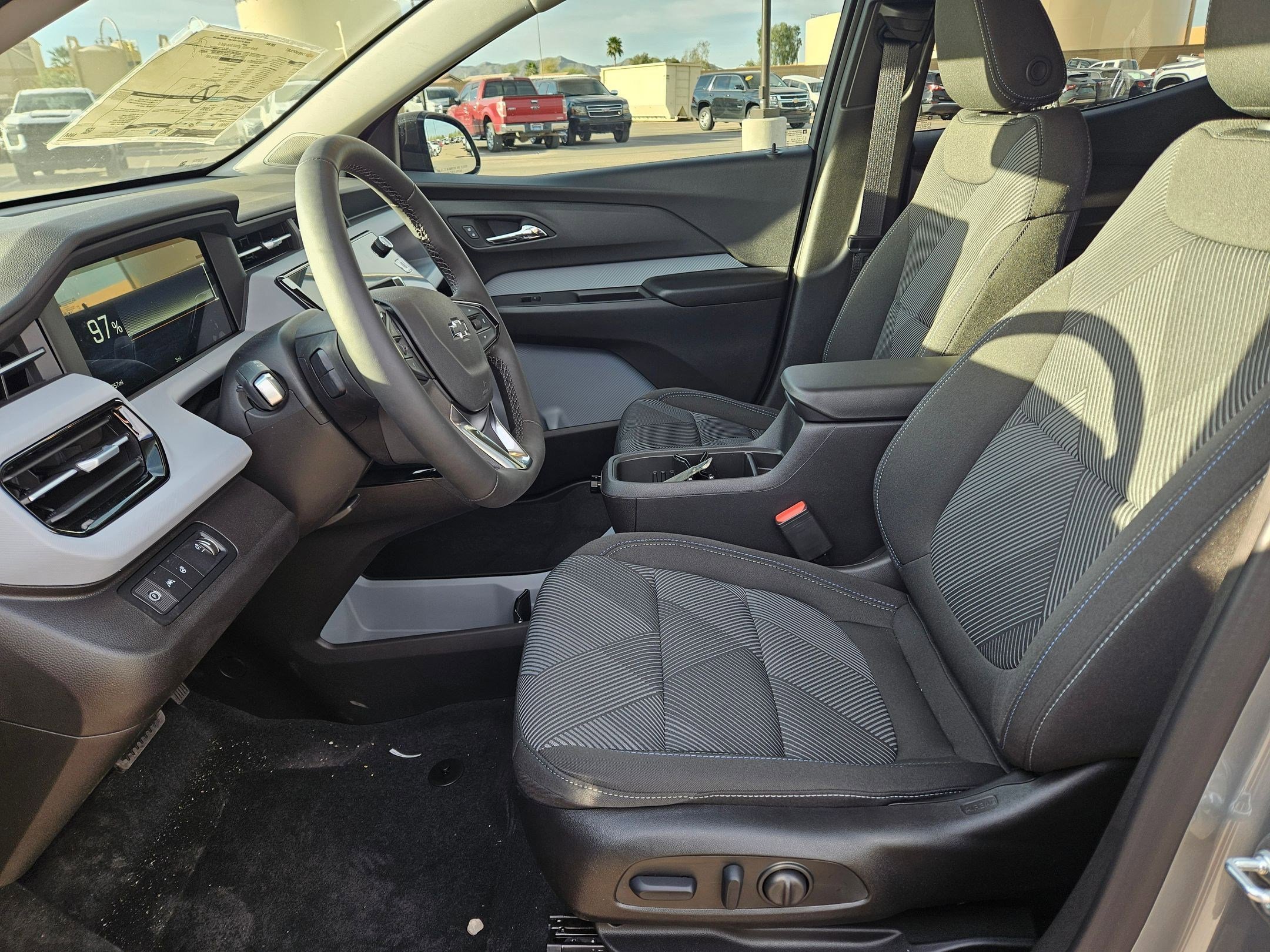 2027 Chevrolet Bolt LT - Photo 17