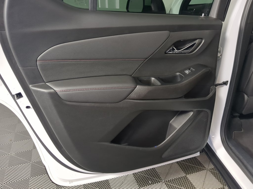 2023 Chevrolet Traverse RS - Photo 17