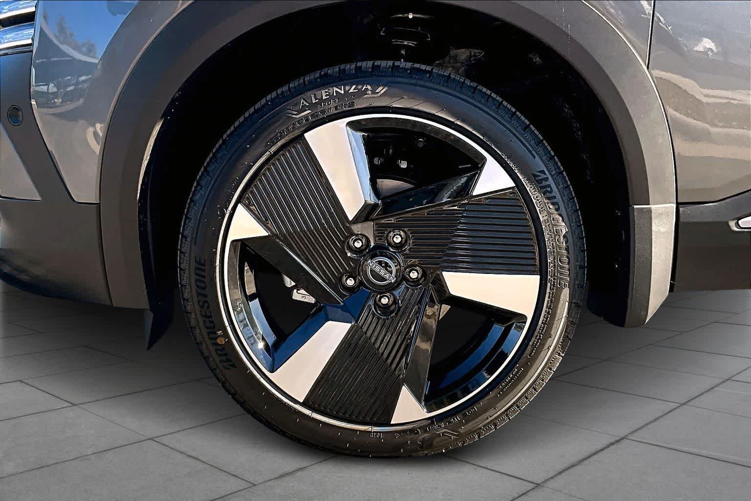 New 2026 Gun Metallic Nissan SR image 11