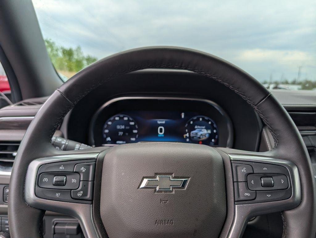 Used 2024 Midnight Blue Metallic Chevrolet Z71 image 18