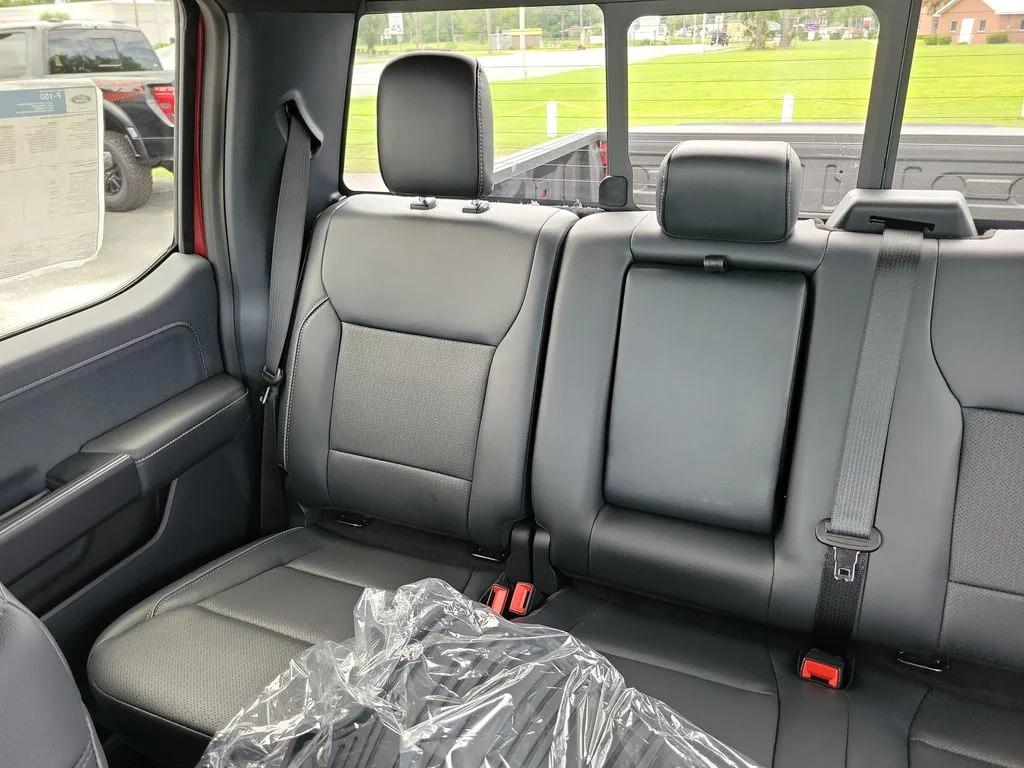 New 2026 Ruby Red Metallic Tinted Clearcoat Ford Lariat® image 15