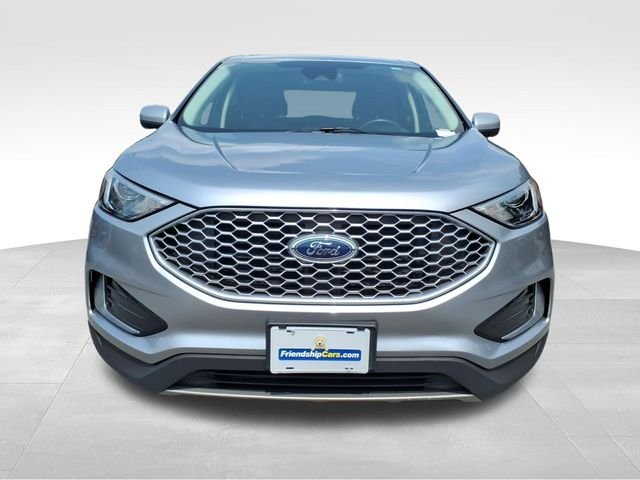 Used 2024 Silver Ford SEL image 15