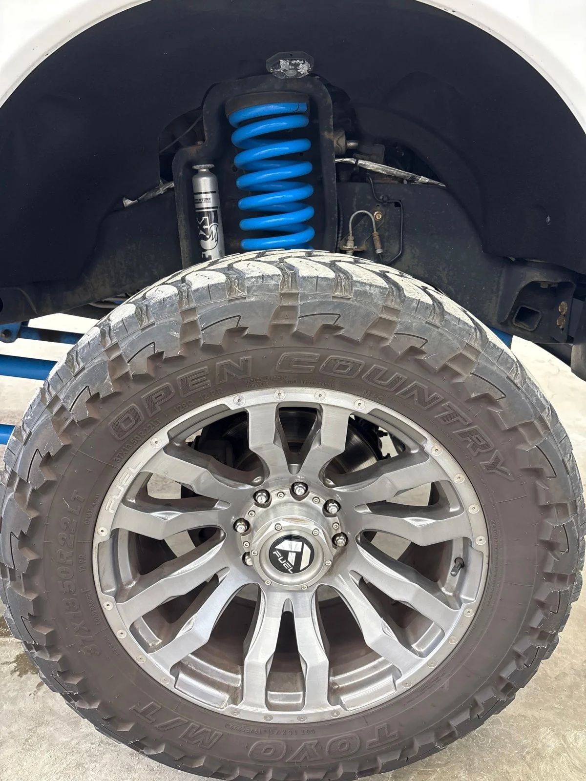 Used 2017 White Ford Platinum image 21