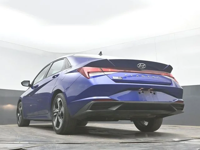 Used 2023 Blue Hyundai SEL image 32