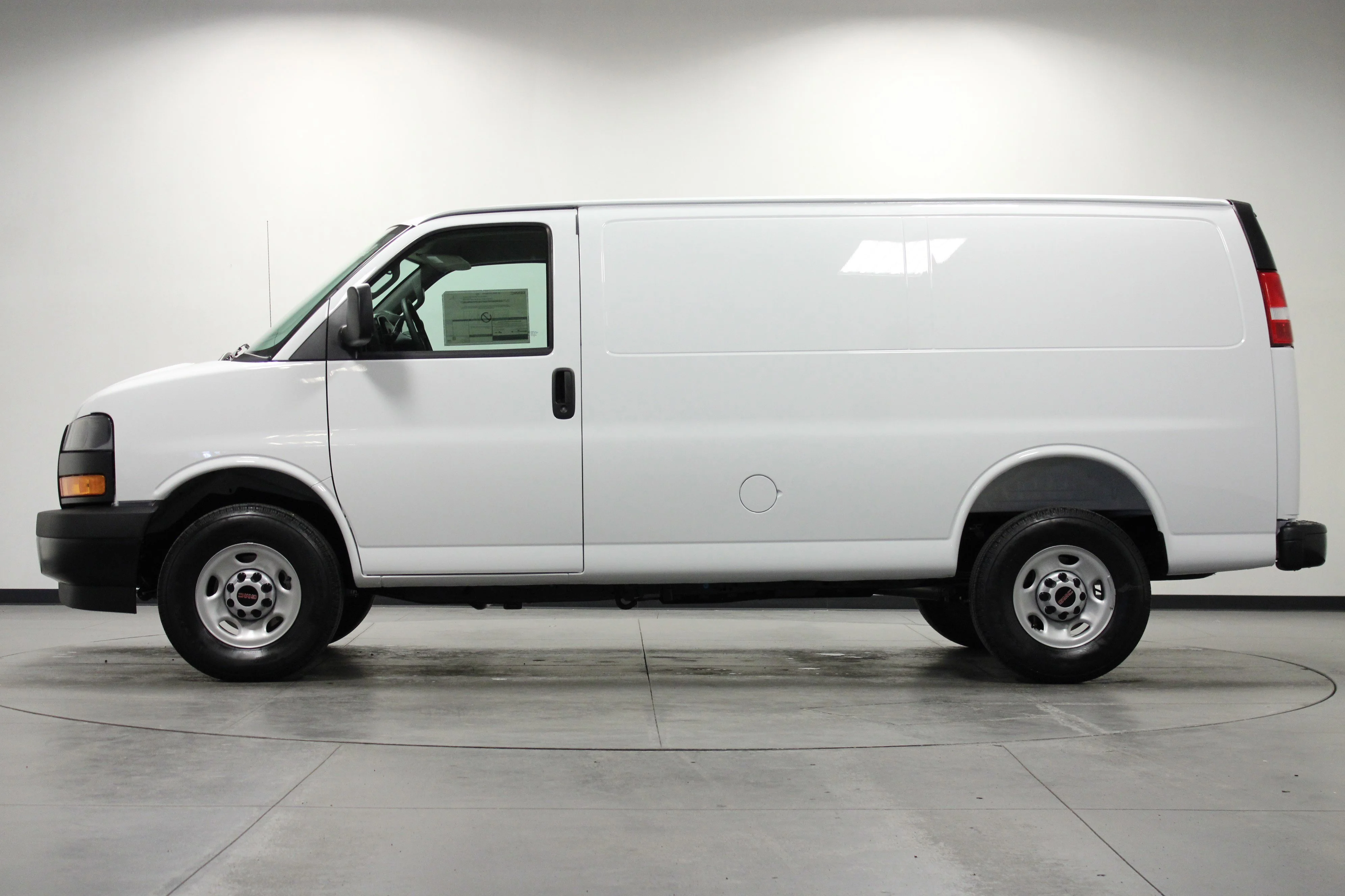 New 2026 Summit White GMC Work Van image 7