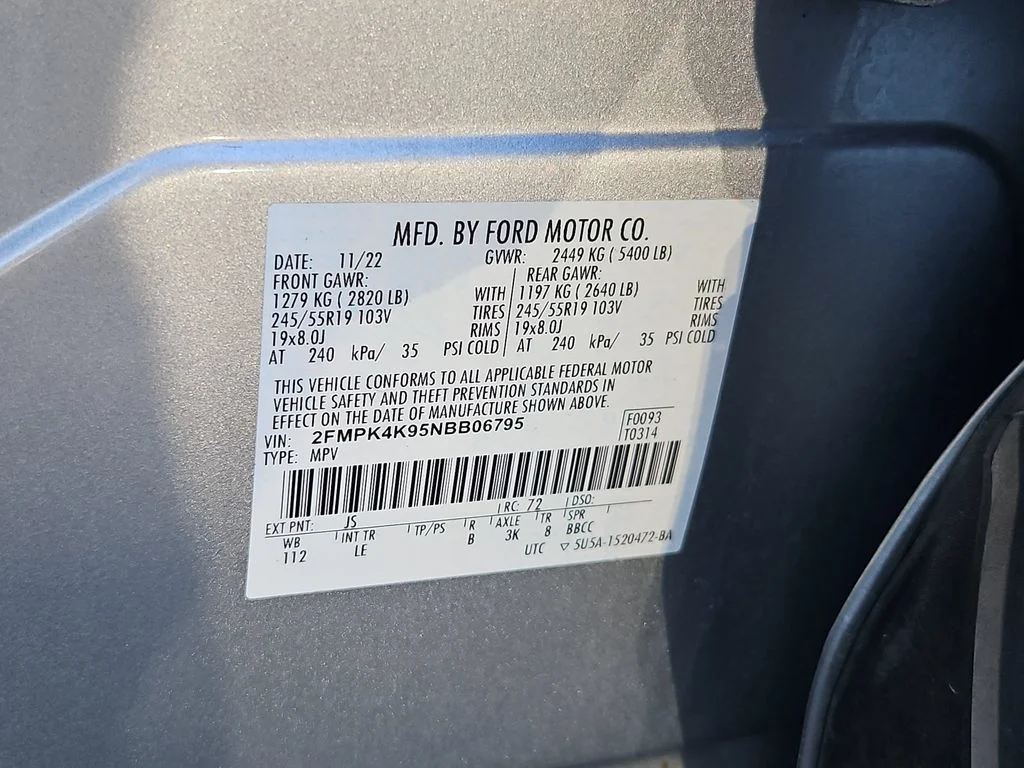 Used 2022 Silver Metallic Ford Titanium image 32