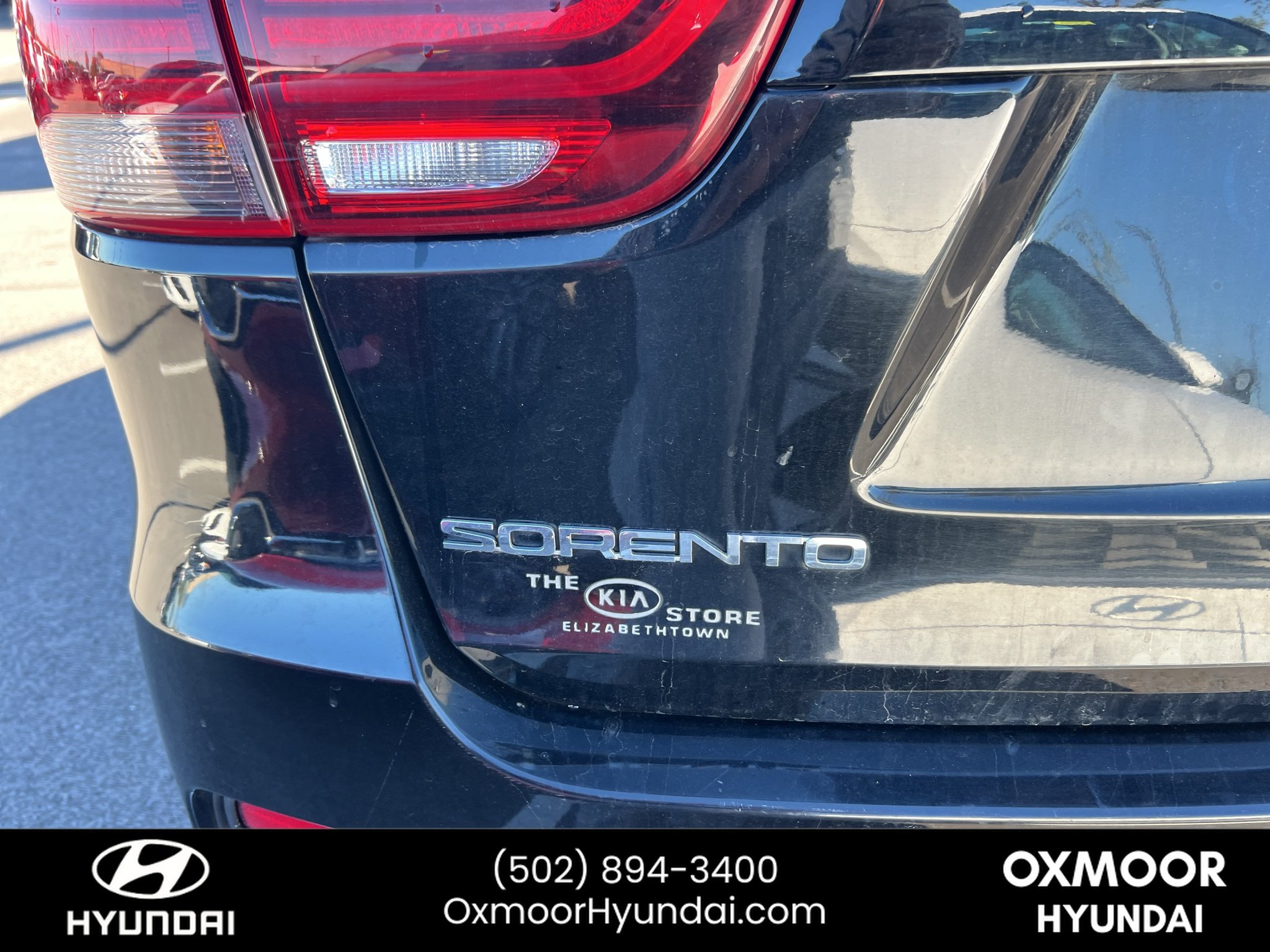 Used 2020 Ebony Black Kia L image 7