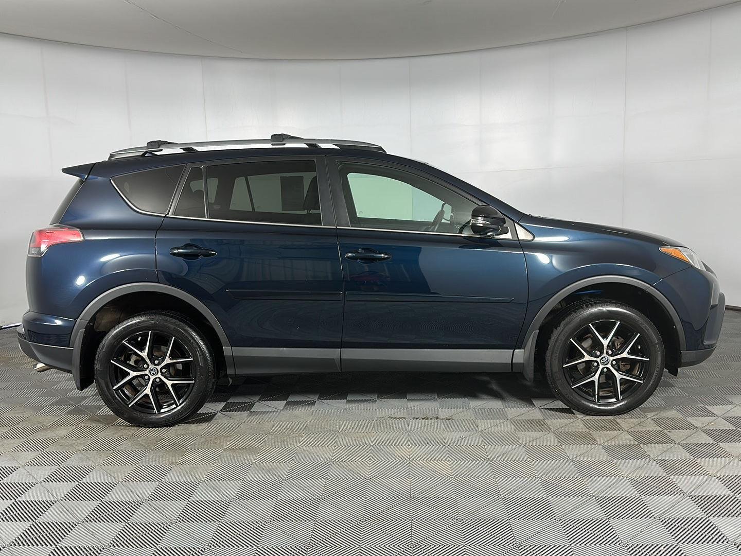 Used 2017 Galactic Aqua Mica Toyota SE image 24